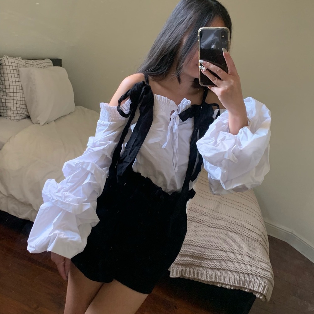 Forever21 corduroy black shorts